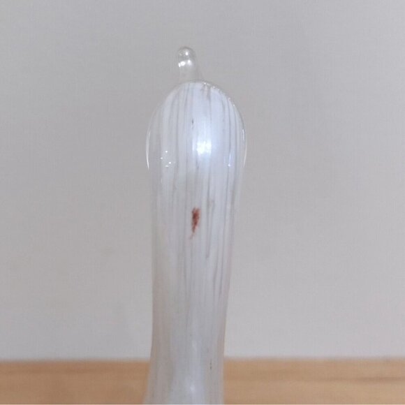 Vintage White Iridescent Lustre Spotted Swan Solid Glass Figurine Paperweight - Picture 8 of 9